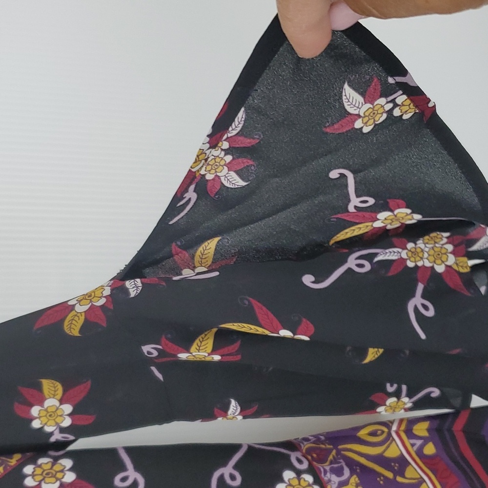 Blouse - Picture 3 of 9